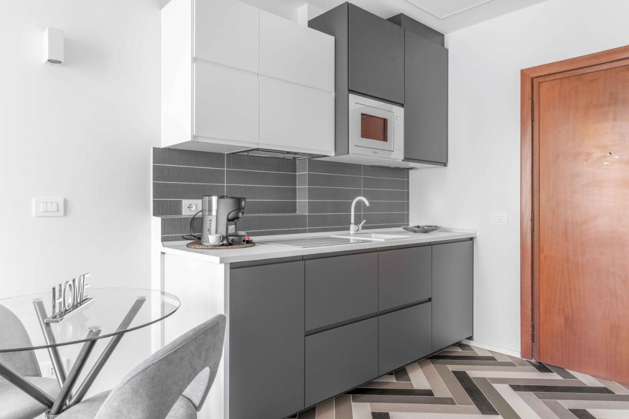 Ac61 Lambrate-Loreto Appartamento Moderno Centrale Milan Luaran gambar